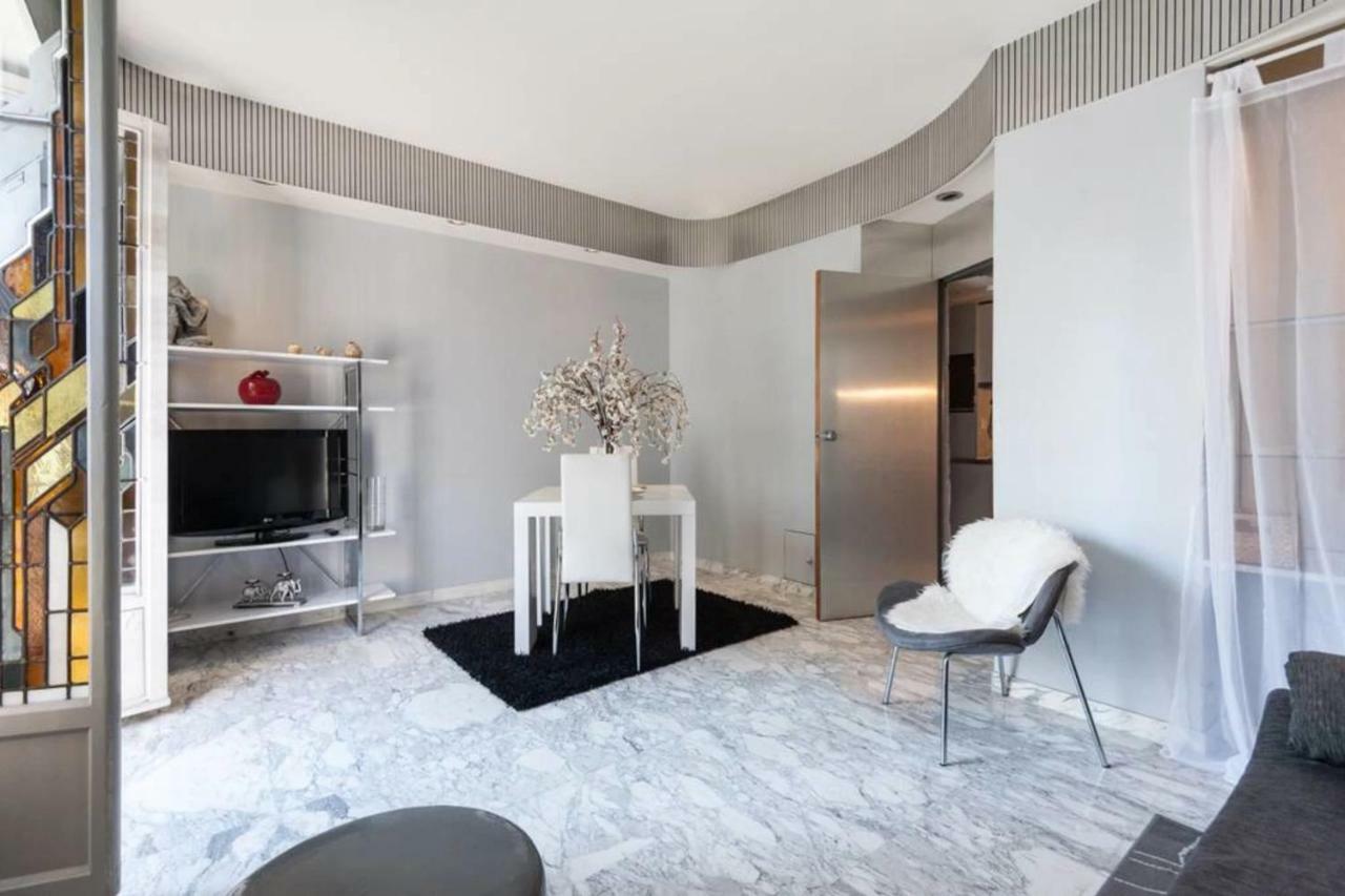Luckey Homes - Boulevard Du Tzarewitch Appartamento